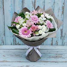 Букет цветов из:  Герберы, Альстромерии и Хризантемы в Медногорский