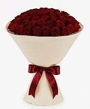 Букет 101 Бордовая роза Блэк Бакарра в Медногорский