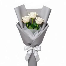 Букет 3 белые розы в Медногорский