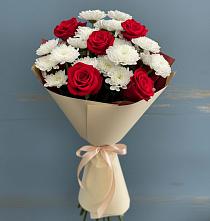 Букет цветов из:  Розы и Хризантемы в Медногорский
