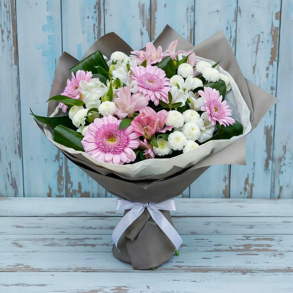 Букет цветов из: Герберы, Альстромерии и Хризантемы в Медногорский