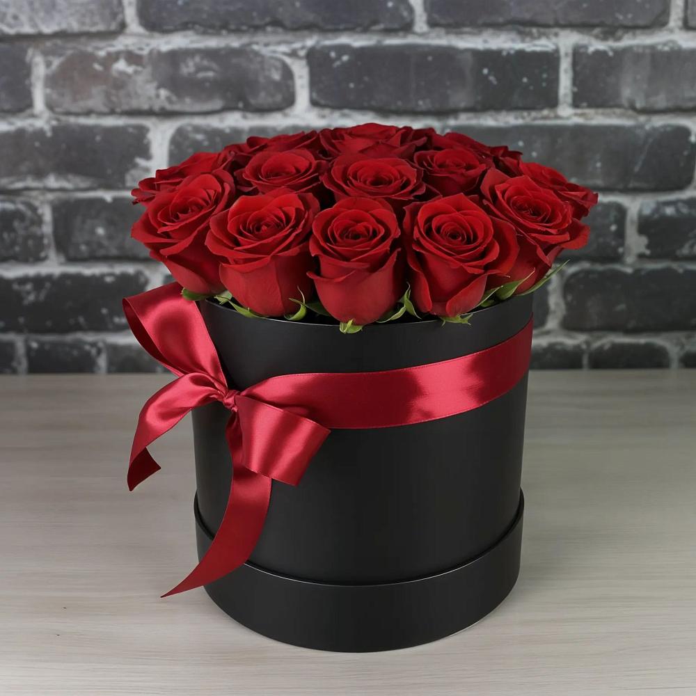 Цветочная композиция из Розы в шляпной коробке в Медногорский