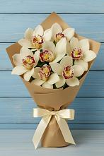 Букет цветов из:  Орхидеи и Розы в Медногорский